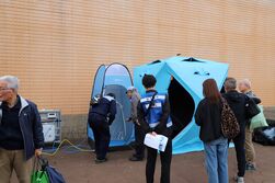 水循環型シャワーテントセット展示