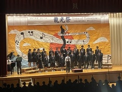 龍光祭での合唱の様子