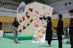 野口さんが話している様子