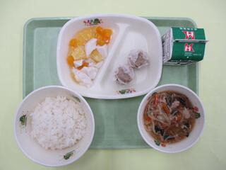 ご飯 ・牛乳・ しゅうまい・ 八宝菜・ 豆乳杏仁ゼリー