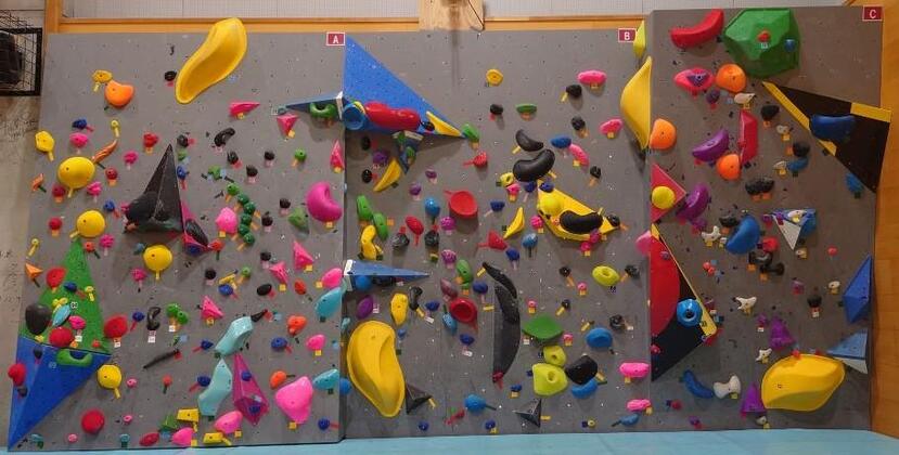 クライミングウォール写真